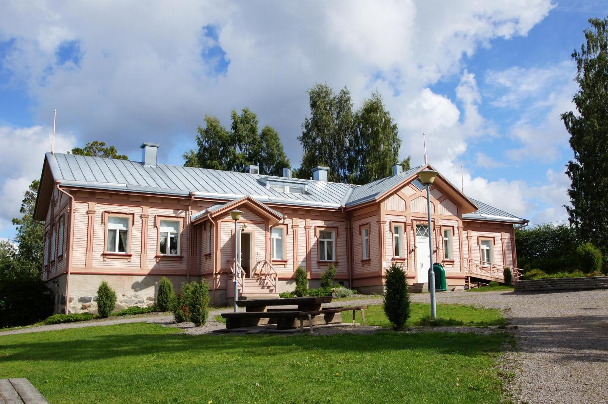 Savonlinnan Kansanopisto - Wanha Pappila Bagian luar foto